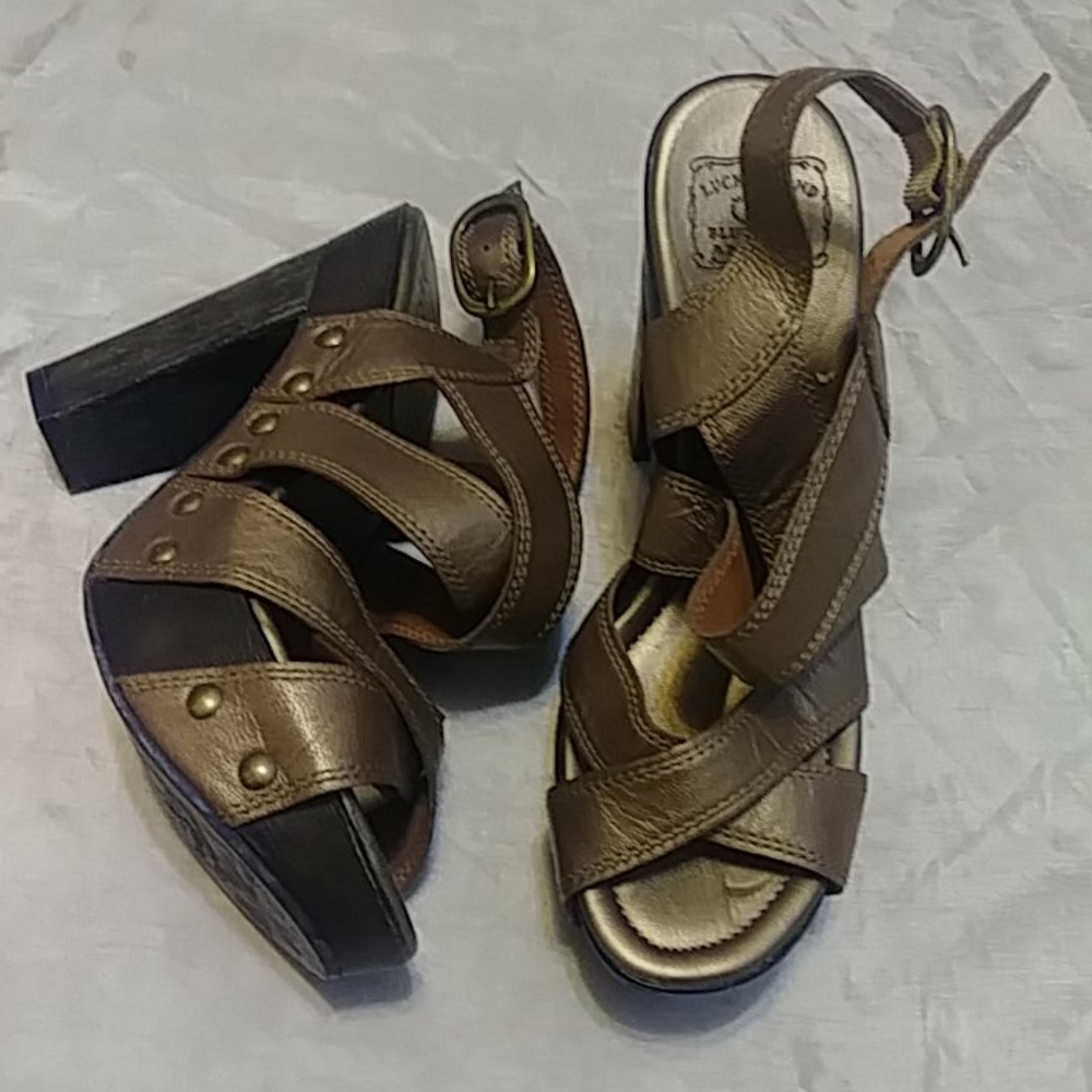 Lucky Brand Tessa Bronze Stud Wooden Heels